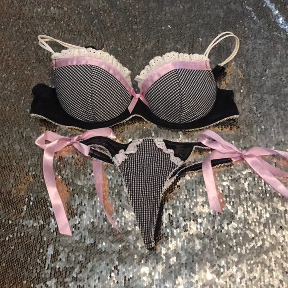 smart & sexy Other - Smart & Sexy bra and panty set
